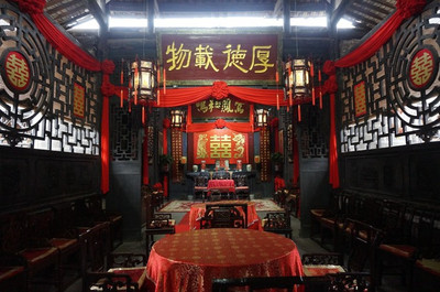中午到张家界火车站,请当地导游设计口碑好的线路!
