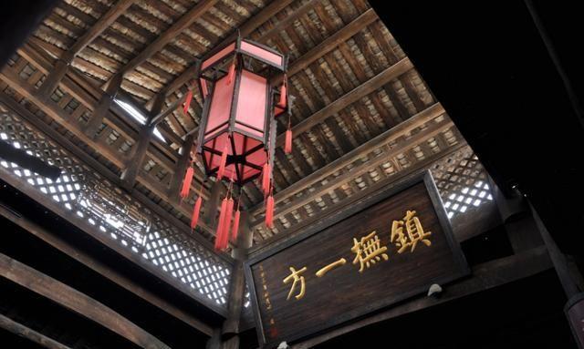 湖南有处“魔力豪宅”,专家赞誉“文化之魂”,藏品价值高达10亿
