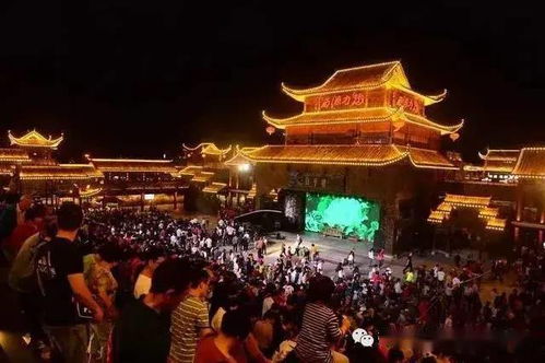 本轮疫情波及11省17市,张家界通报 这2000人都是高风险,张文宏凌晨发声