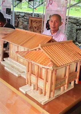 朝枝将至 聪耳慧手倚吊楼