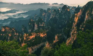 张家界知名景点与特产概览 以张家界老院子为引